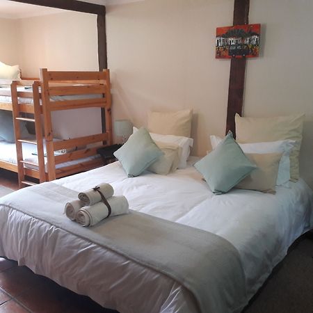 The Village Lodge Stormsrivier Eksteriør billede