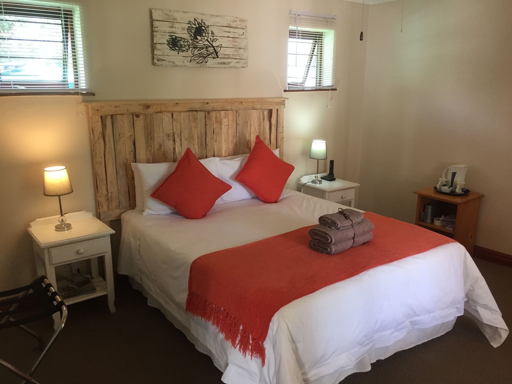 The Village Lodge Stormsrivier Eksteriør billede